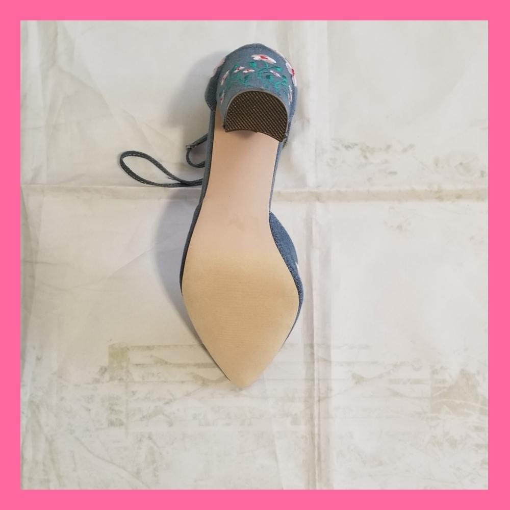 Denim Floral Heels🦋 - Picture 6 of 6
